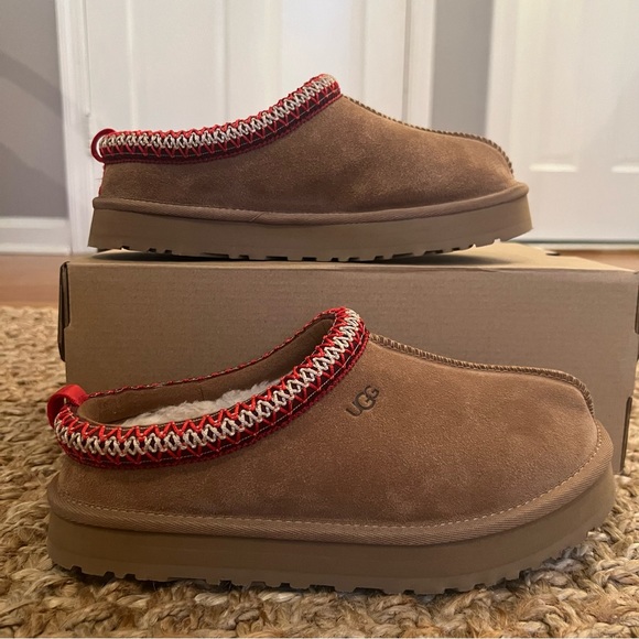 NWT UGG Tazz Slippers Chestnut Size Big Kids Y6/Women’s 7.5 - Picture 5 of 16
